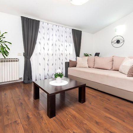 Mate & Mira Apartment Rovinj Ngoại thất bức ảnh